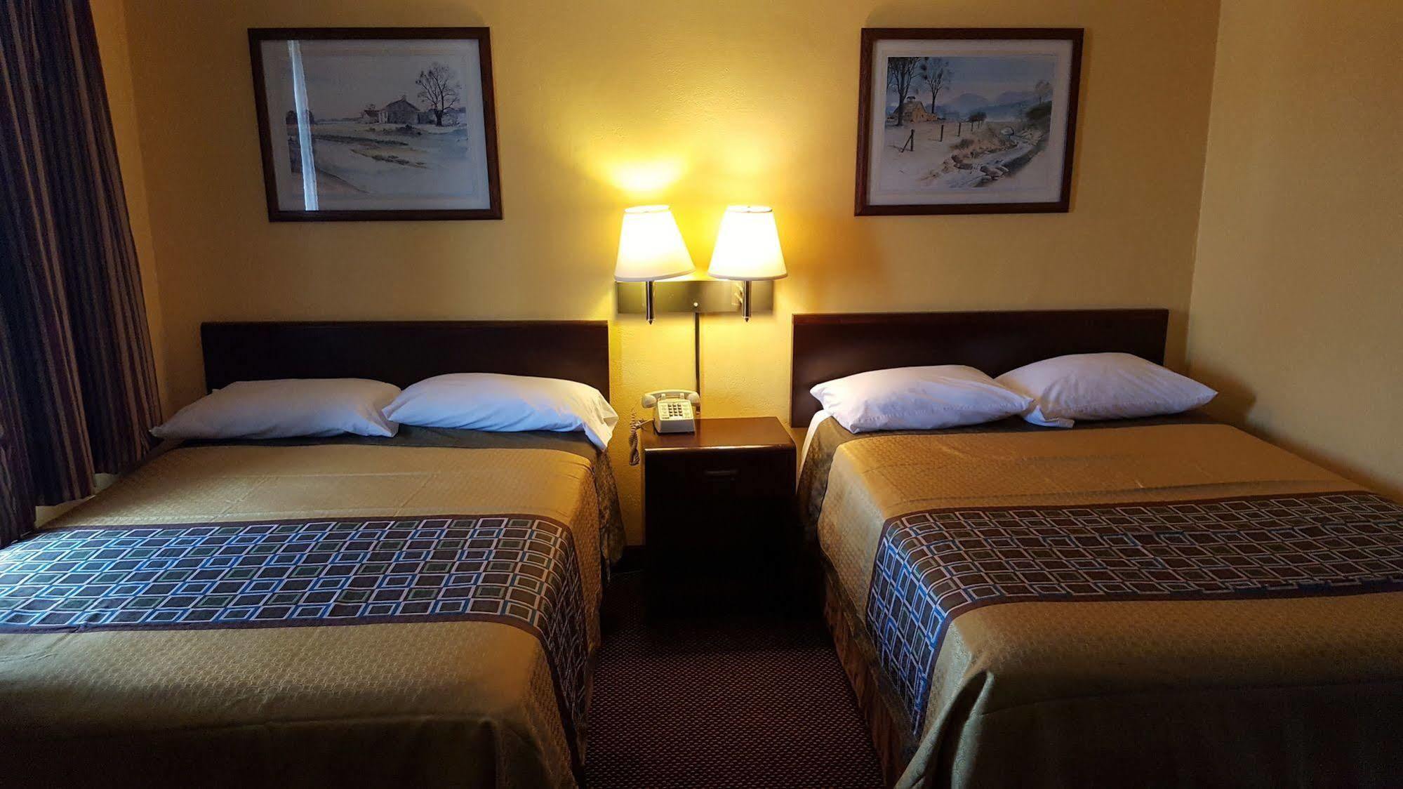 Budget Host Inn Somerset Dış mekan fotoğraf