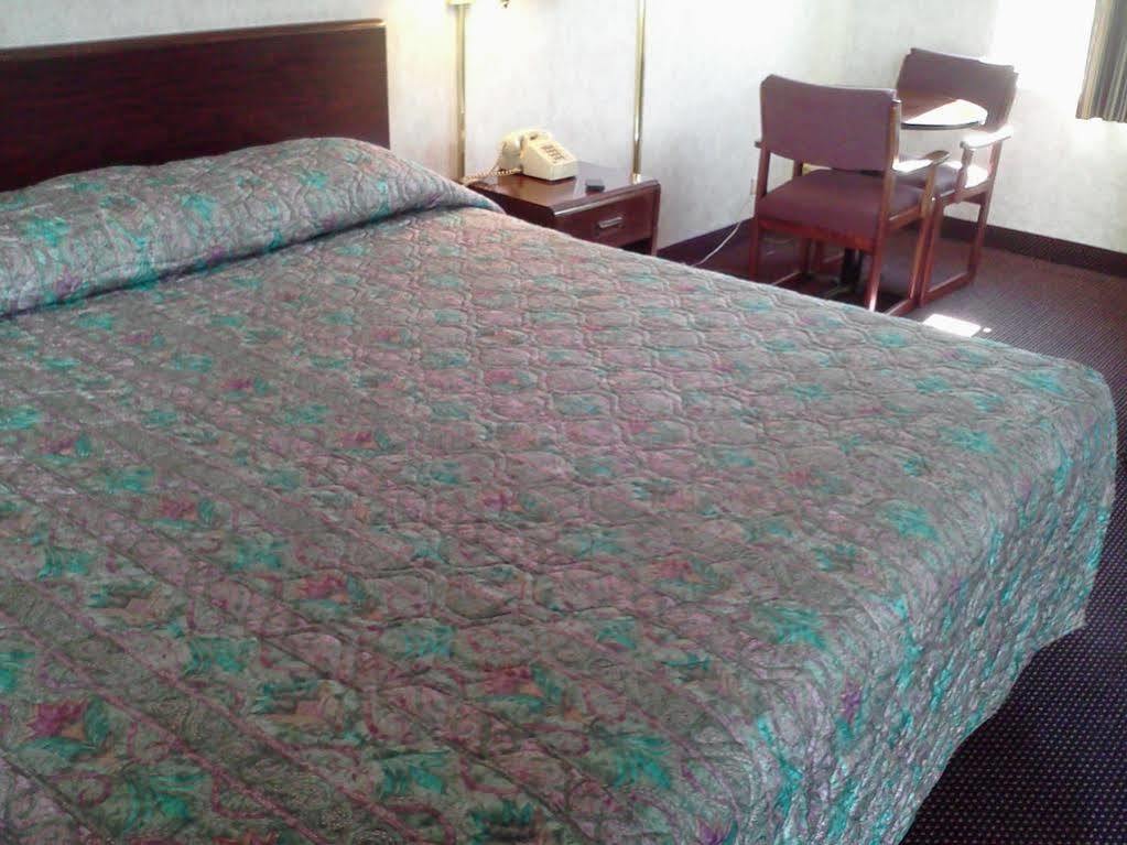 Budget Host Inn Somerset Dış mekan fotoğraf