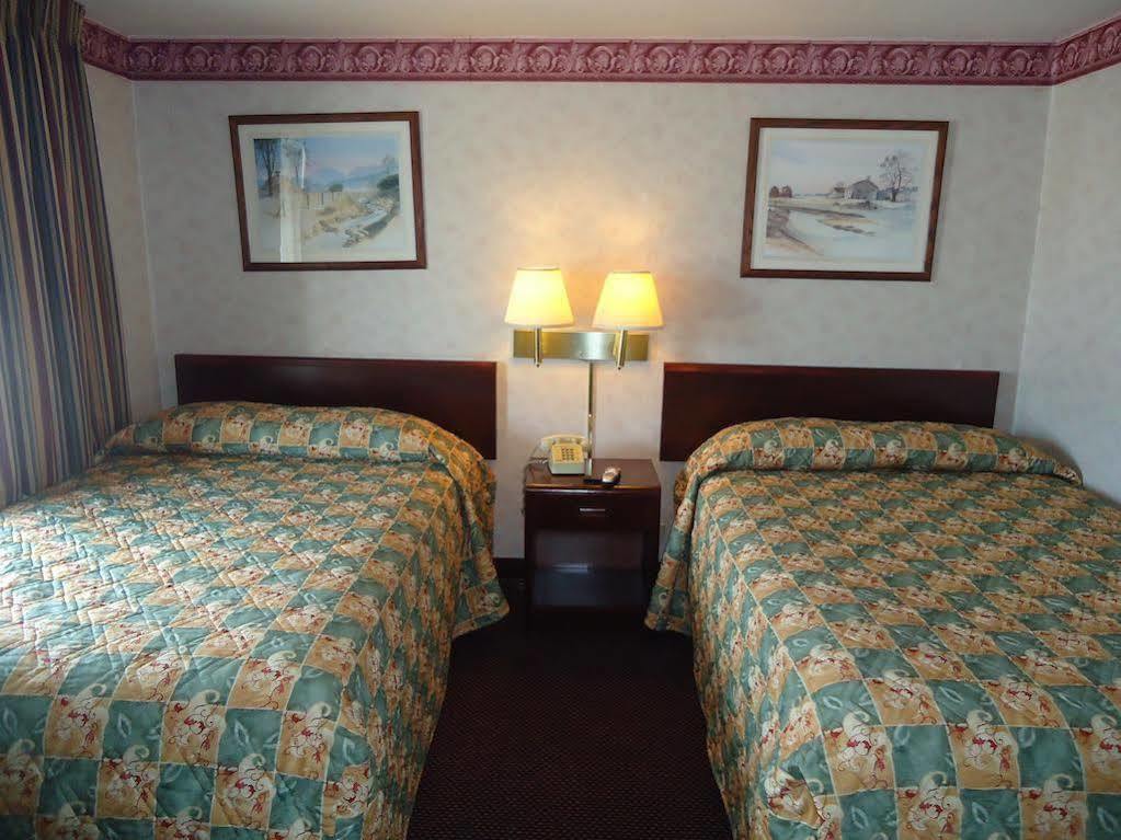 Budget Host Inn Somerset Dış mekan fotoğraf